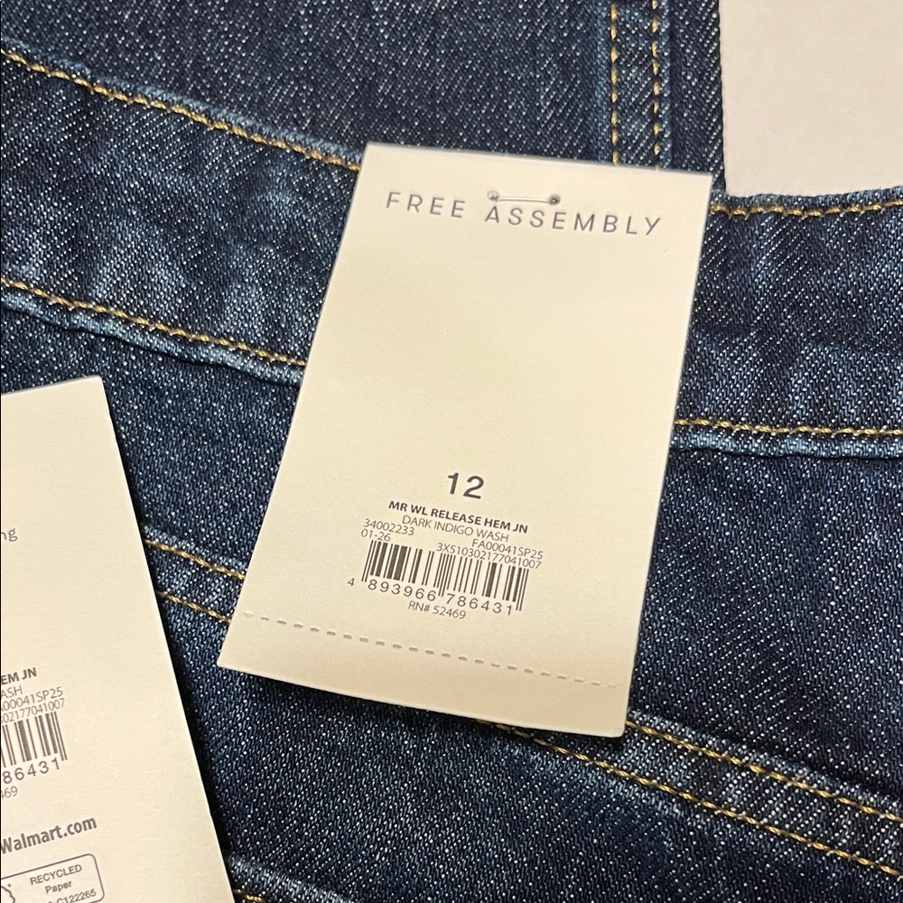 Free Assembly Dark Blue Wide Leg Cropped Jeans 12 NWT - Picture 12 of 13